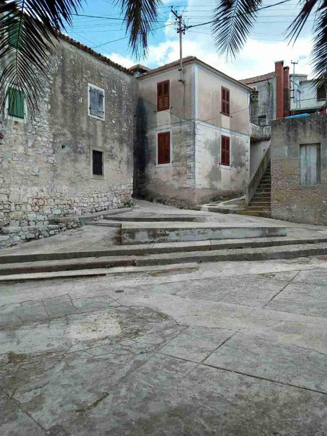 Apartman Ante Apartamento Vrgada Exterior foto